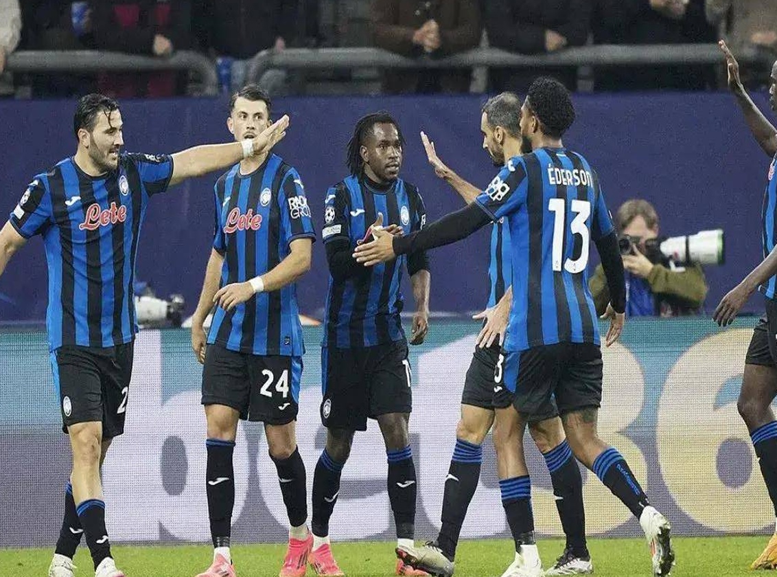 丹纳公开赛查内蒂领先3杆，林希妤T3刘依一T6